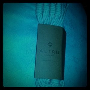 Macrame plant hanger